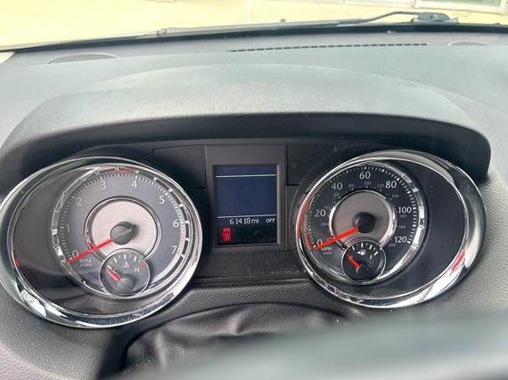 CHRYSLER TOWN AND COUNTRY 2015 2C4RC1BG2FR636903 image